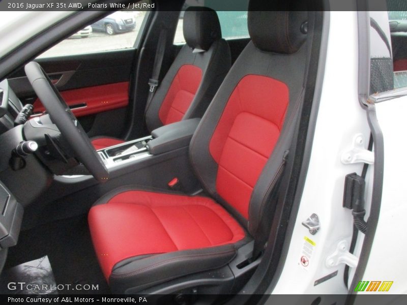 Front Seat of 2016 XF 35t AWD