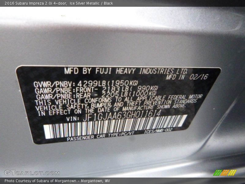 Ice Silver Metallic / Black 2016 Subaru Impreza 2.0i 4-door