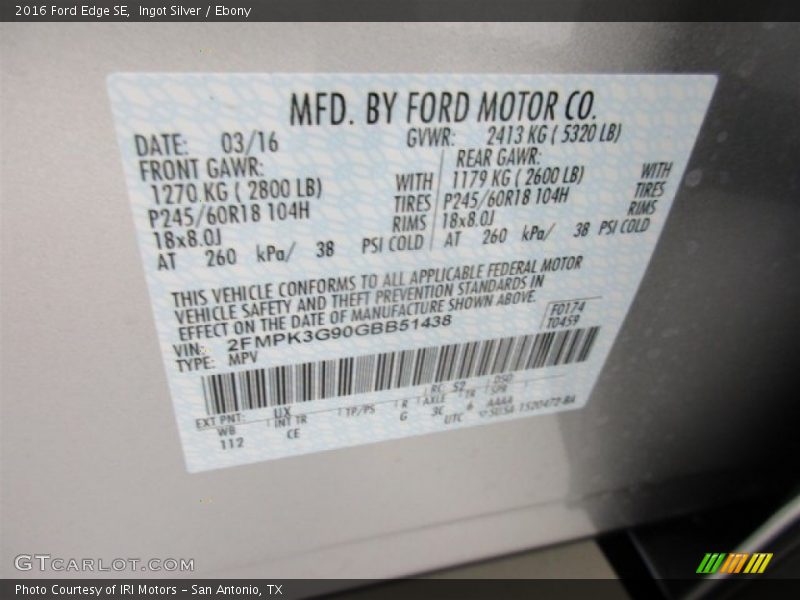 Ingot Silver / Ebony 2016 Ford Edge SE