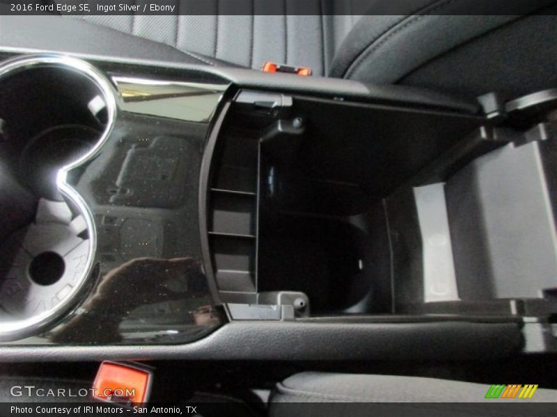 Ingot Silver / Ebony 2016 Ford Edge SE