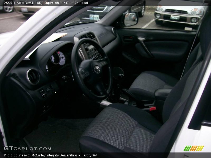 Super White / Dark Charcoal 2005 Toyota RAV4 4WD