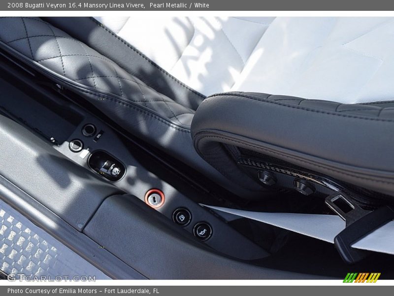 Pearl Metallic / White 2008 Bugatti Veyron 16.4 Mansory Linea Vivere
