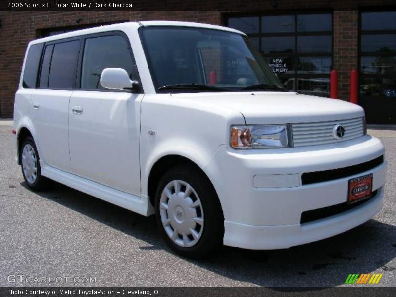 Polar White / Dark Charcoal 2006 Scion xB