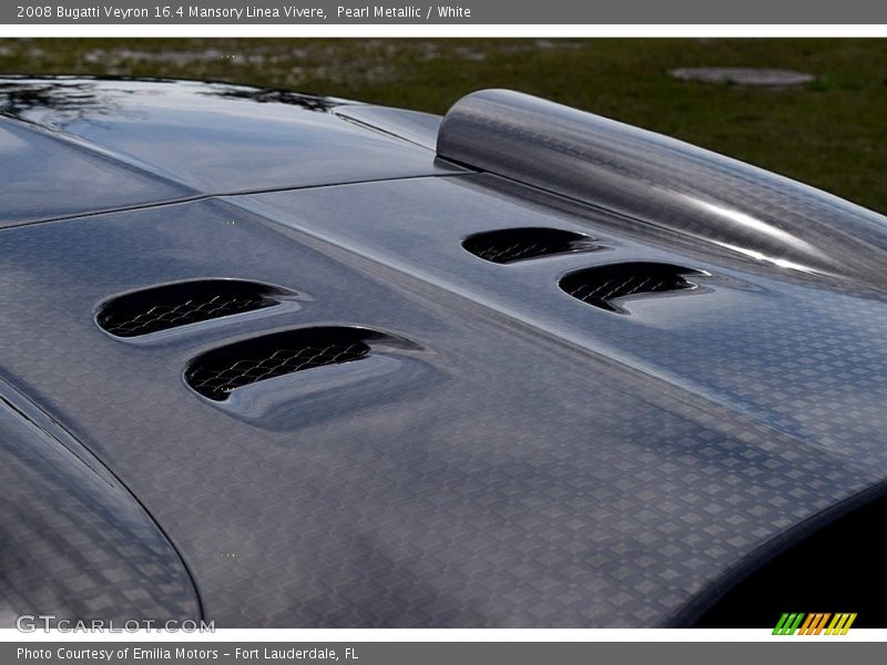 Pearl Metallic / White 2008 Bugatti Veyron 16.4 Mansory Linea Vivere