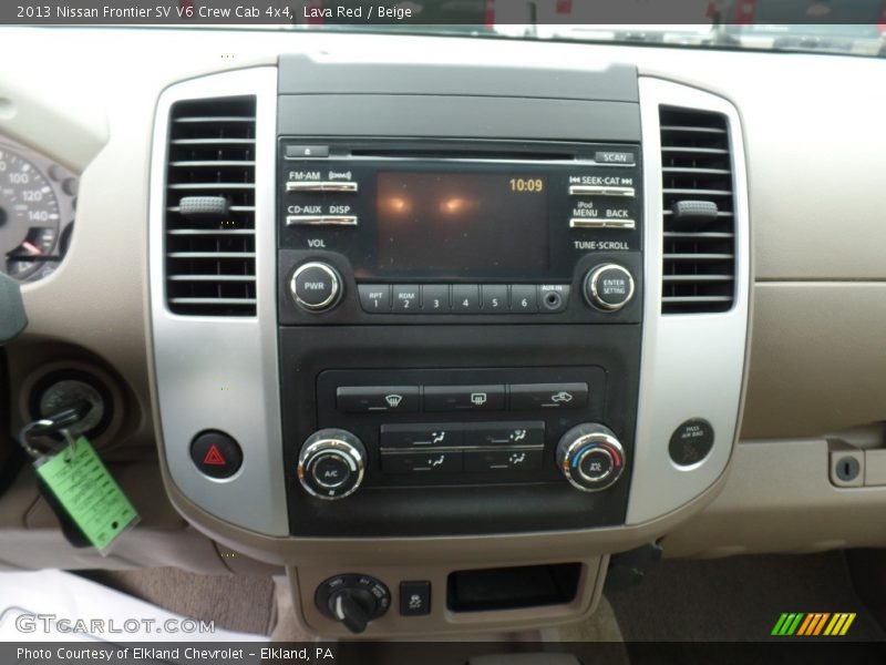 Lava Red / Beige 2013 Nissan Frontier SV V6 Crew Cab 4x4
