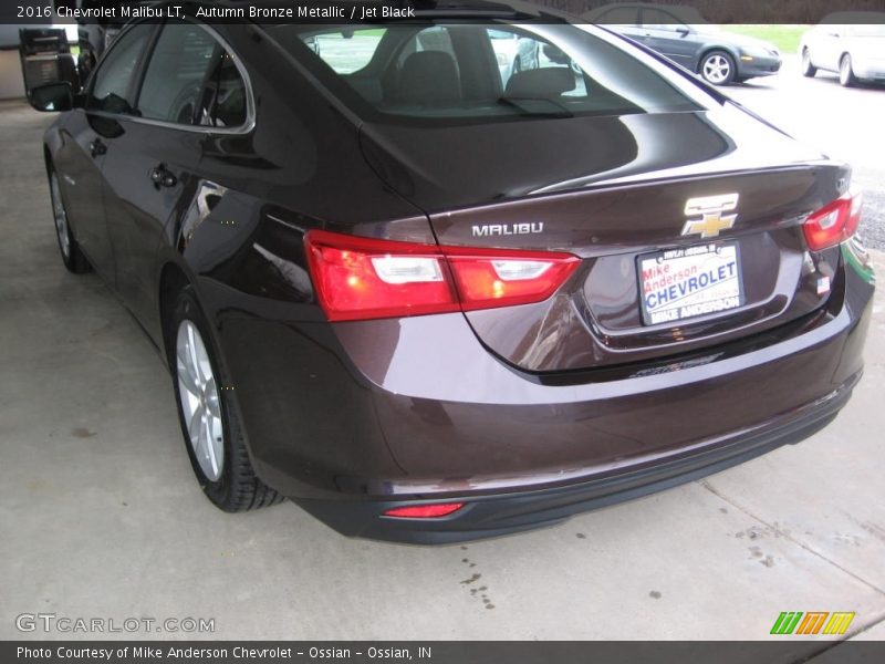 Autumn Bronze Metallic / Jet Black 2016 Chevrolet Malibu LT