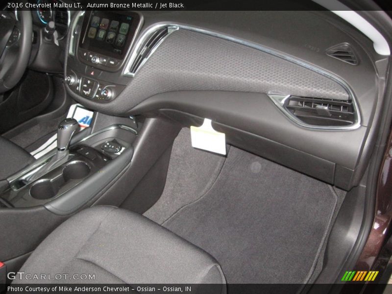 Autumn Bronze Metallic / Jet Black 2016 Chevrolet Malibu LT