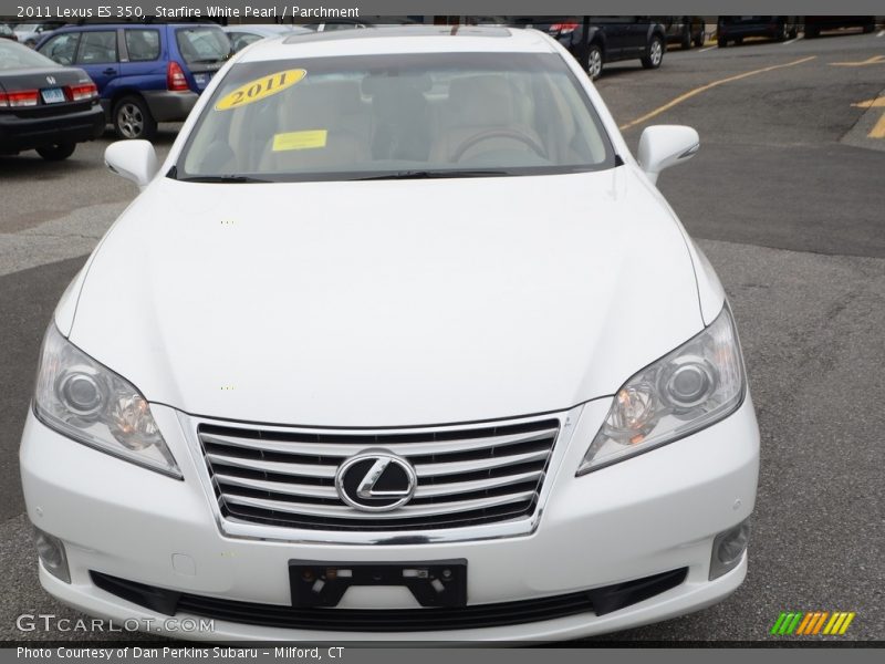 Starfire White Pearl / Parchment 2011 Lexus ES 350