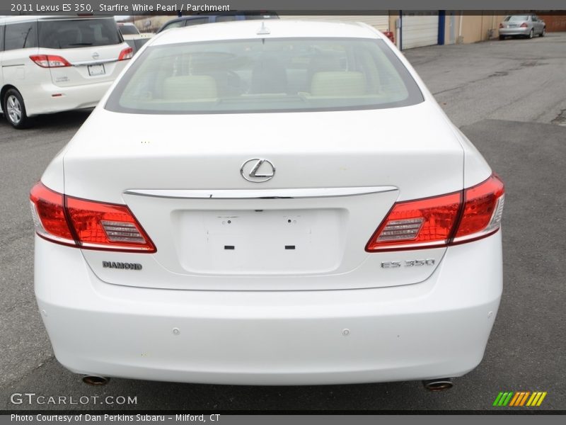 Starfire White Pearl / Parchment 2011 Lexus ES 350