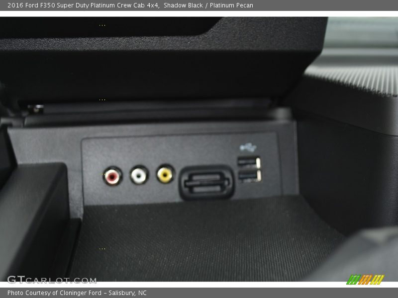 Shadow Black / Platinum Pecan 2016 Ford F350 Super Duty Platinum Crew Cab 4x4
