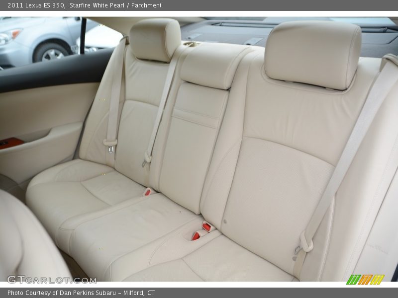 Starfire White Pearl / Parchment 2011 Lexus ES 350