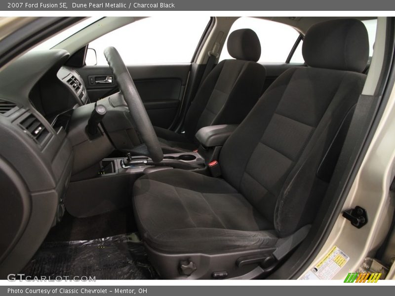 Dune Pearl Metallic / Charcoal Black 2007 Ford Fusion SE