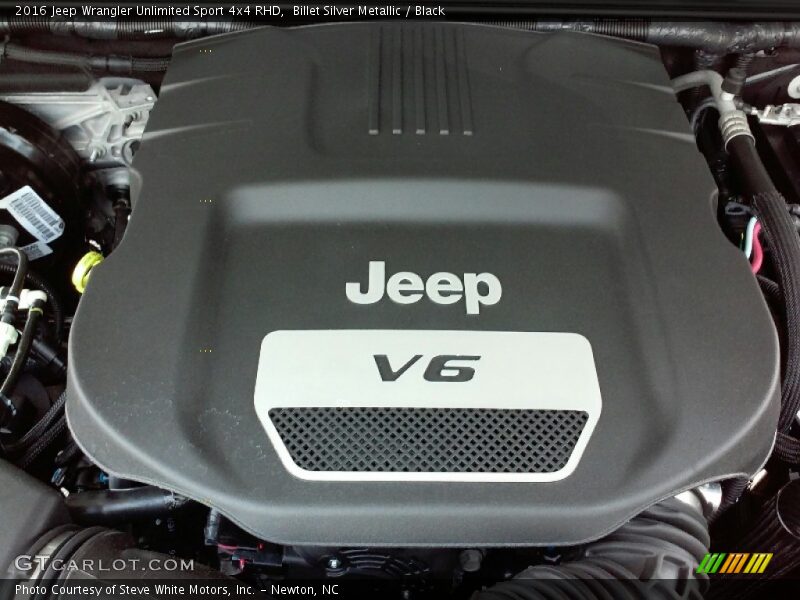 Billet Silver Metallic / Black 2016 Jeep Wrangler Unlimited Sport 4x4 RHD