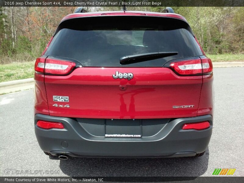 Deep Cherry Red Crystal Pearl / Black/Light Frost Beige 2016 Jeep Cherokee Sport 4x4