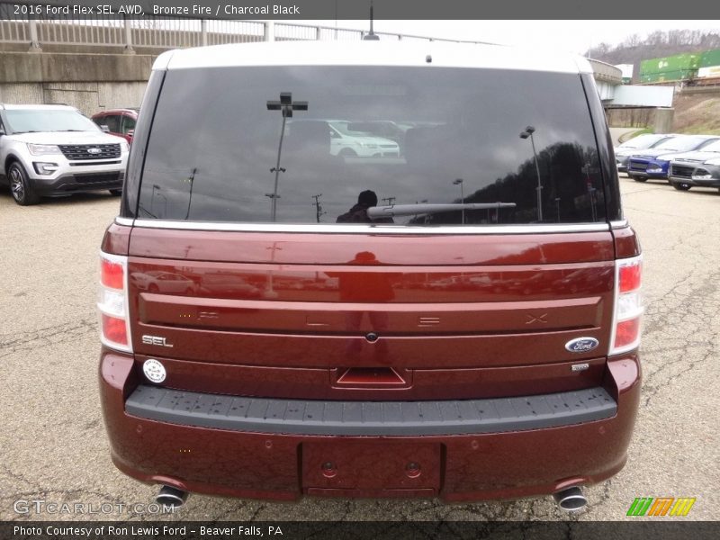 Bronze Fire / Charcoal Black 2016 Ford Flex SEL AWD