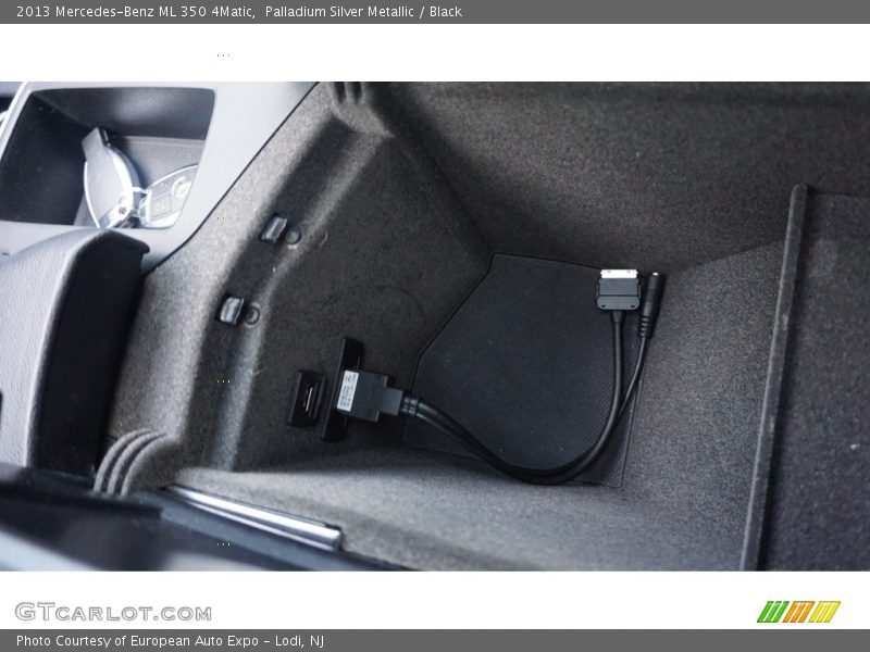 Palladium Silver Metallic / Black 2013 Mercedes-Benz ML 350 4Matic