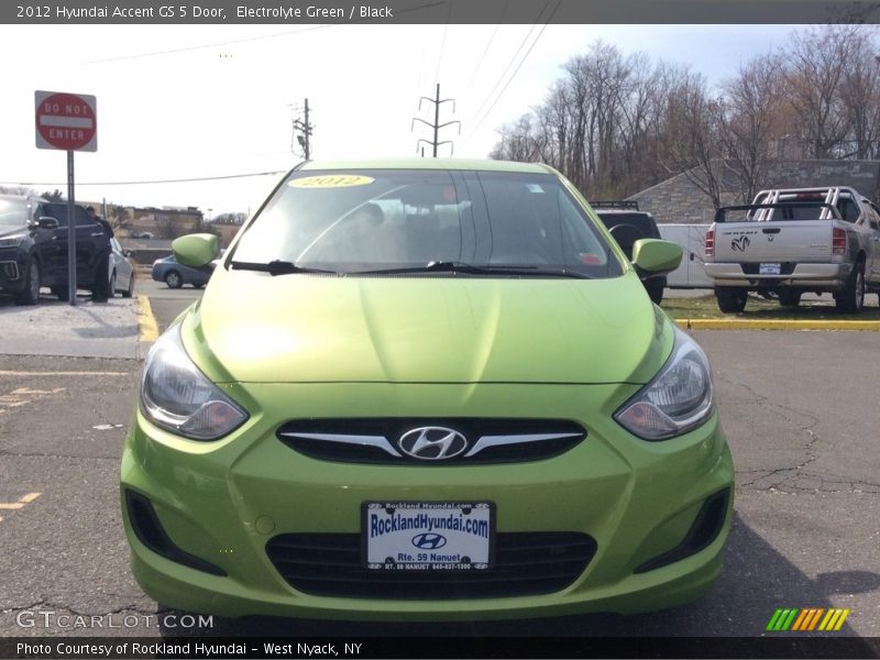 Electrolyte Green / Black 2012 Hyundai Accent GS 5 Door