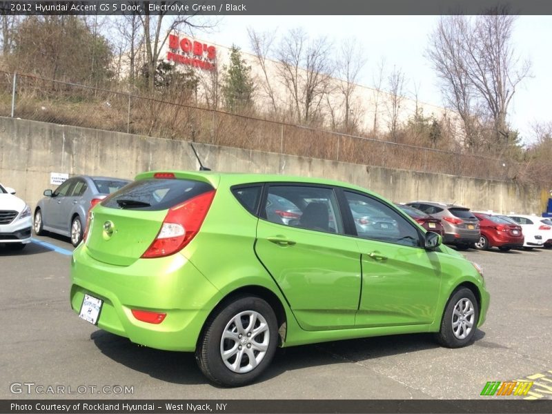 Electrolyte Green / Black 2012 Hyundai Accent GS 5 Door