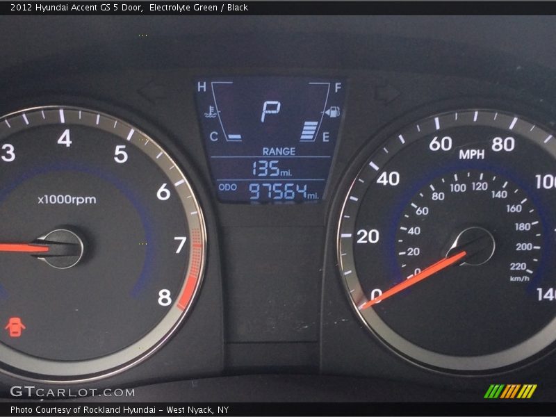 Electrolyte Green / Black 2012 Hyundai Accent GS 5 Door