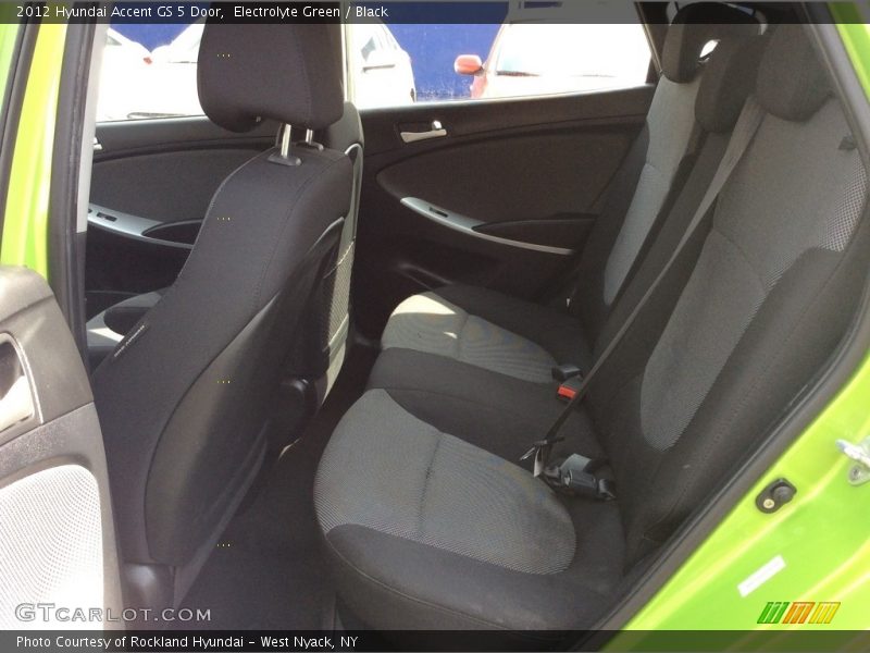 Electrolyte Green / Black 2012 Hyundai Accent GS 5 Door