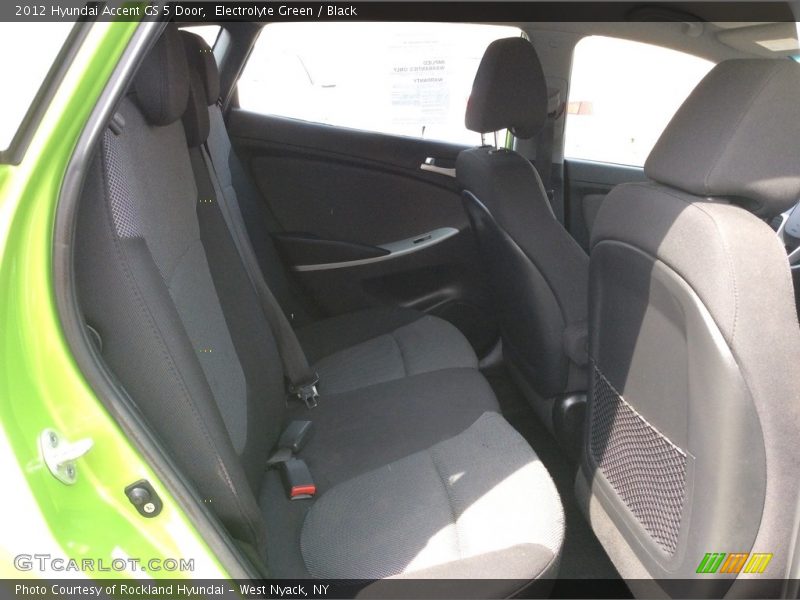 Electrolyte Green / Black 2012 Hyundai Accent GS 5 Door