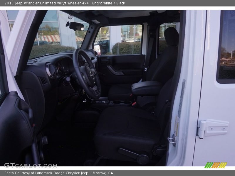 Bright White / Black 2015 Jeep Wrangler Unlimited Willys Wheeler 4x4