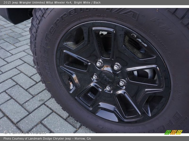 Bright White / Black 2015 Jeep Wrangler Unlimited Willys Wheeler 4x4