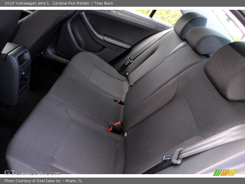 Cardinal Red Metallic / Titan Black 2016 Volkswagen Jetta S