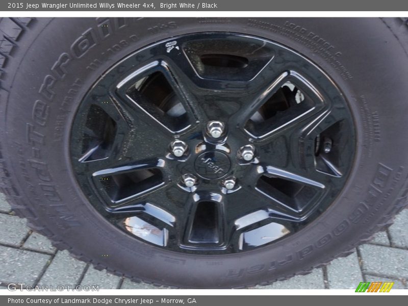 Bright White / Black 2015 Jeep Wrangler Unlimited Willys Wheeler 4x4