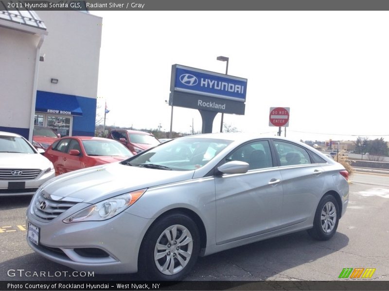Radiant Silver / Gray 2011 Hyundai Sonata GLS