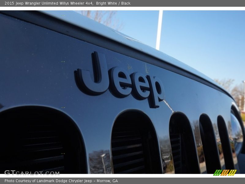 Bright White / Black 2015 Jeep Wrangler Unlimited Willys Wheeler 4x4