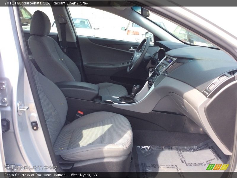 Radiant Silver / Gray 2011 Hyundai Sonata GLS