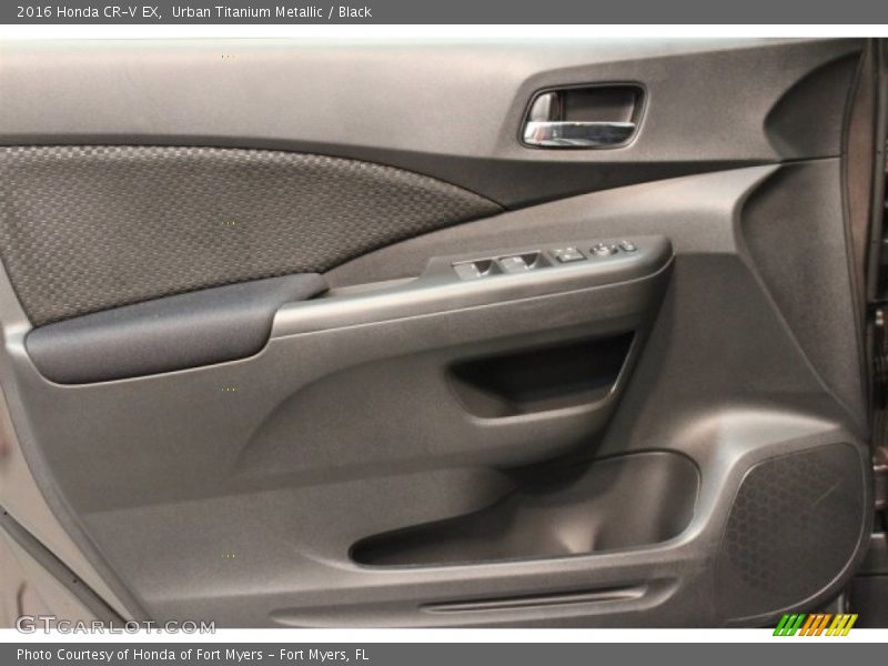 Urban Titanium Metallic / Black 2016 Honda CR-V EX