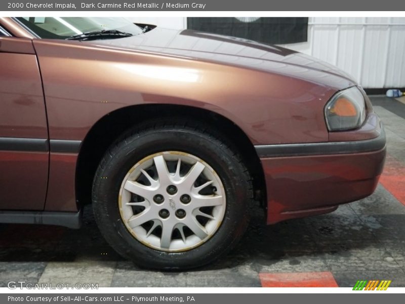 Dark Carmine Red Metallic / Medium Gray 2000 Chevrolet Impala