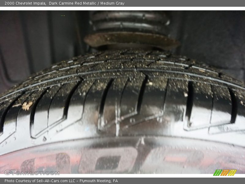 Dark Carmine Red Metallic / Medium Gray 2000 Chevrolet Impala