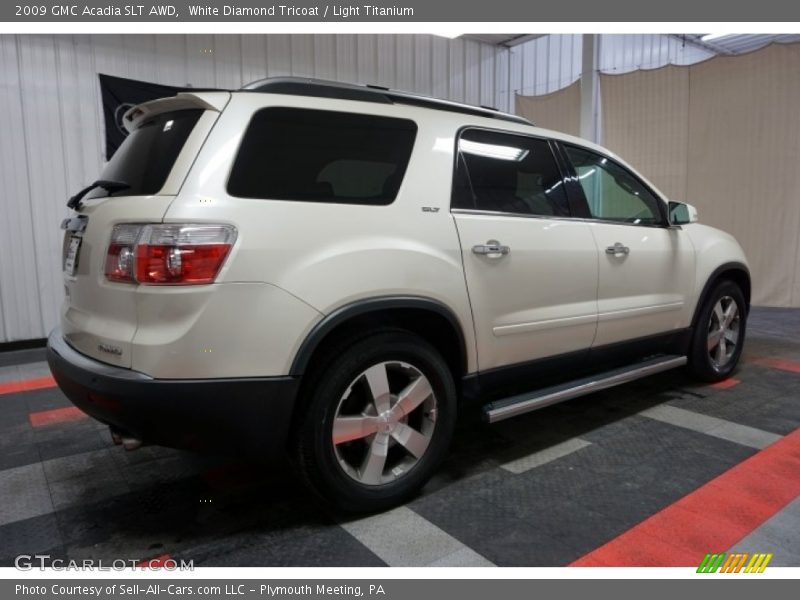 White Diamond Tricoat / Light Titanium 2009 GMC Acadia SLT AWD