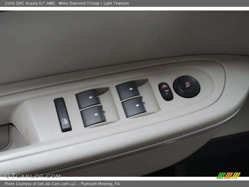 White Diamond Tricoat / Light Titanium 2009 GMC Acadia SLT AWD