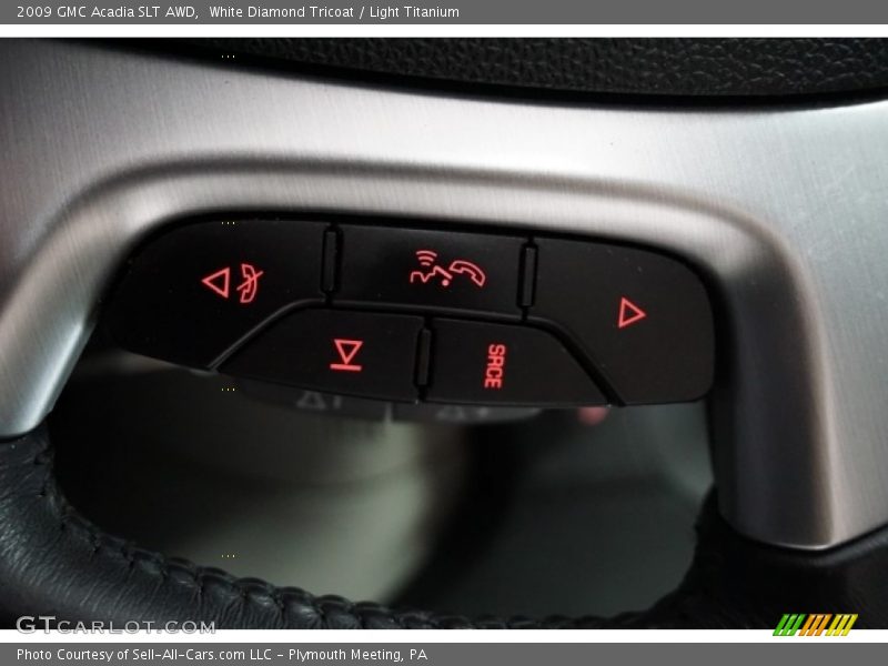 White Diamond Tricoat / Light Titanium 2009 GMC Acadia SLT AWD