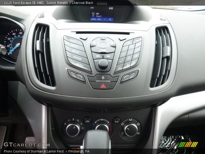 Sunset Metallic / Charcoal Black 2016 Ford Escape SE 4WD