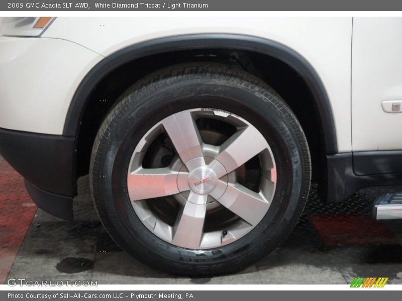 White Diamond Tricoat / Light Titanium 2009 GMC Acadia SLT AWD