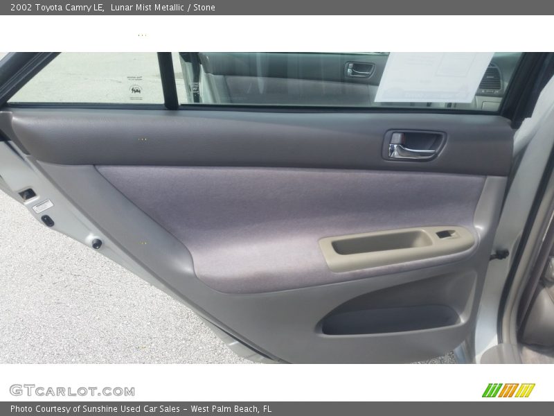 Lunar Mist Metallic / Stone 2002 Toyota Camry LE