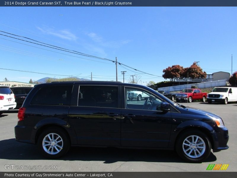 True Blue Pearl / Black/Light Graystone 2014 Dodge Grand Caravan SXT