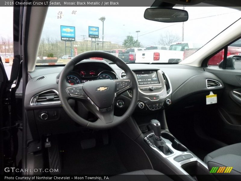Mosaic Black Metallic / Jet Black 2016 Chevrolet Cruze LT Sedan