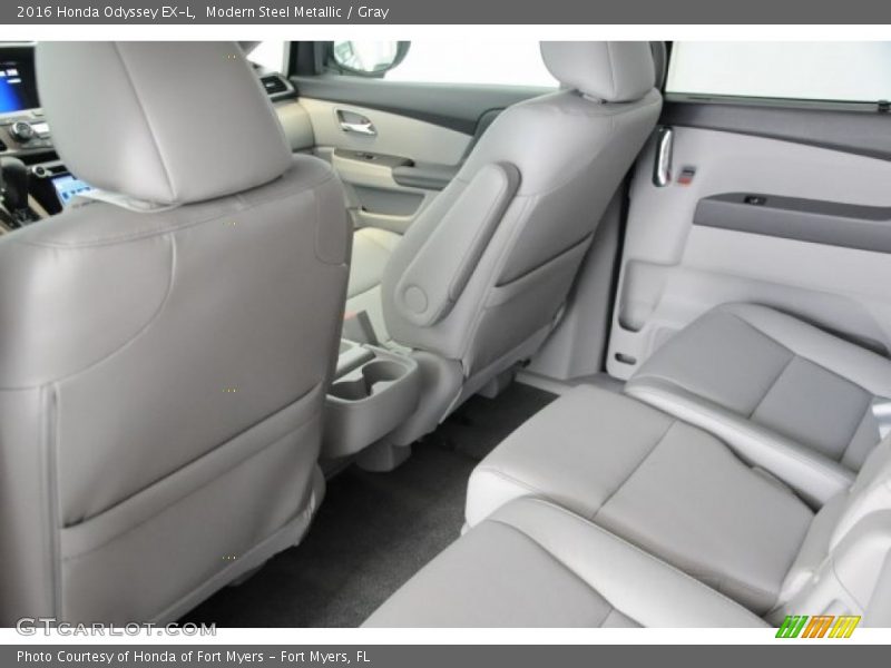 Modern Steel Metallic / Gray 2016 Honda Odyssey EX-L