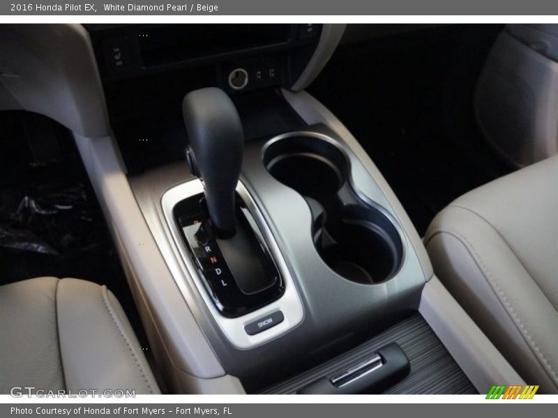 White Diamond Pearl / Beige 2016 Honda Pilot EX