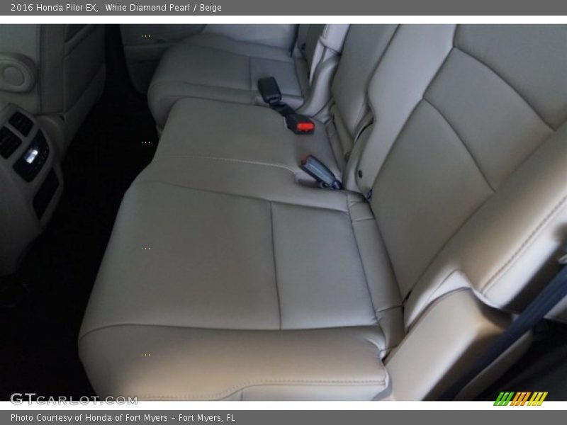 White Diamond Pearl / Beige 2016 Honda Pilot EX