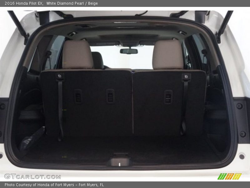 White Diamond Pearl / Beige 2016 Honda Pilot EX