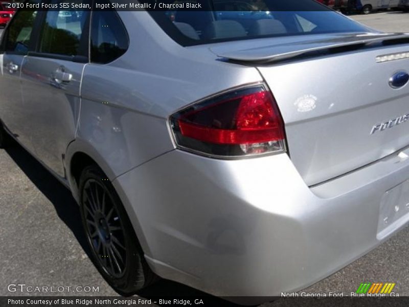 Ingot Silver Metallic / Charcoal Black 2010 Ford Focus SES Sedan
