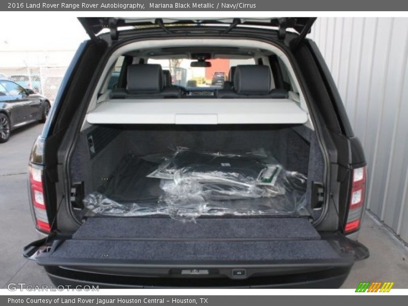 Mariana Black Metallic / Navy/Cirrus 2016 Land Rover Range Rover Autobiography