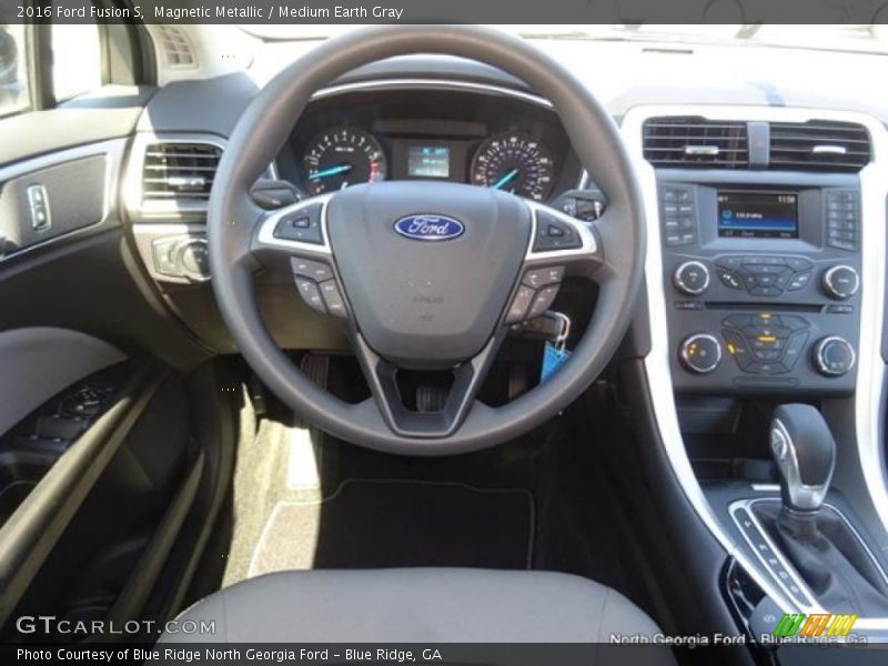 Magnetic Metallic / Medium Earth Gray 2016 Ford Fusion S